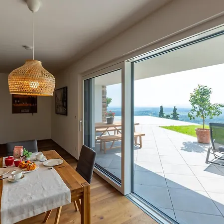 Greim15 --- Mit Fernsicht Und Pool 50m2 Apartment